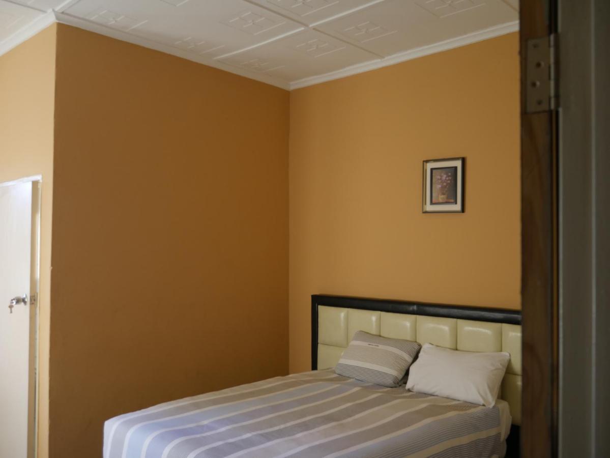The Escape Lodge Lusaka Exterior photo